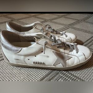 White Star Casual Sneakers